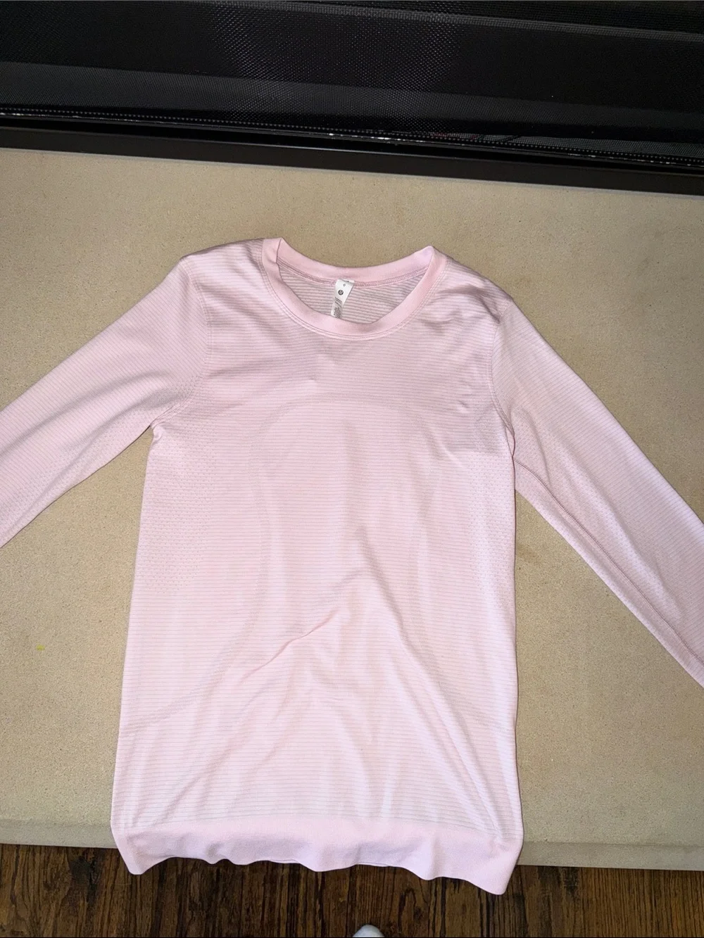 LONG SLEEVE SWIFLTY TECH(relaxed)